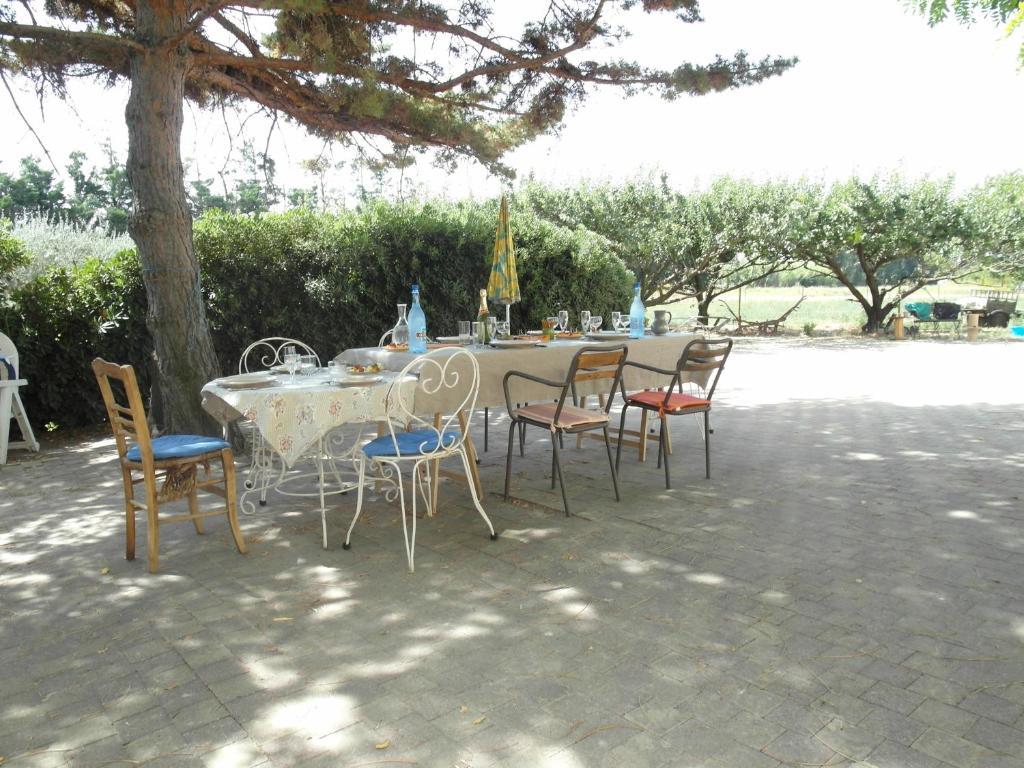 Mas Moineau Bed & Breakfast Mézoargues Exterior foto