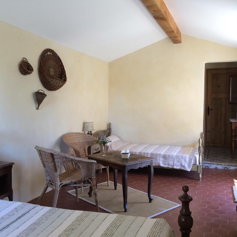 Mas Moineau Bed & Breakfast Mézoargues Cameră foto